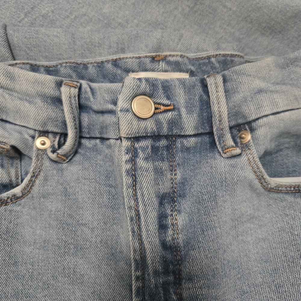 Good American Denim Wide Leg Jeans - Picture 3 of 9